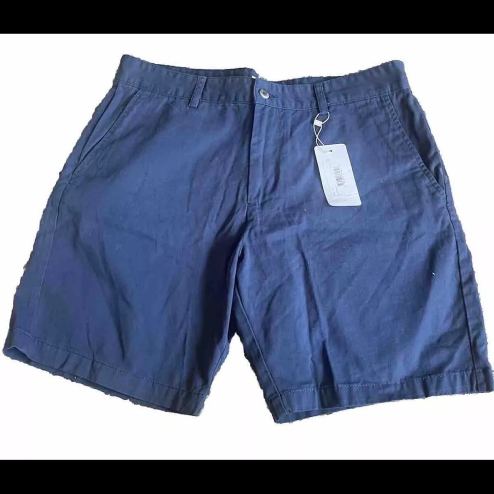 Marshalls men’s shorts size 34 new with tags.
